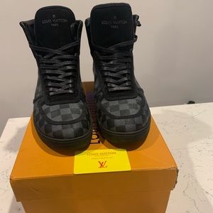 Louis Vuitton Men Shoes 8 1/2